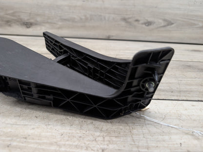 2008-2013 BMW 128i E82 Gas Accelarator Pedal 6786588