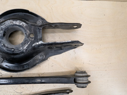 2012-2018 BMW 320i F30 Rear Right Passenger Control Arms SET 6792540