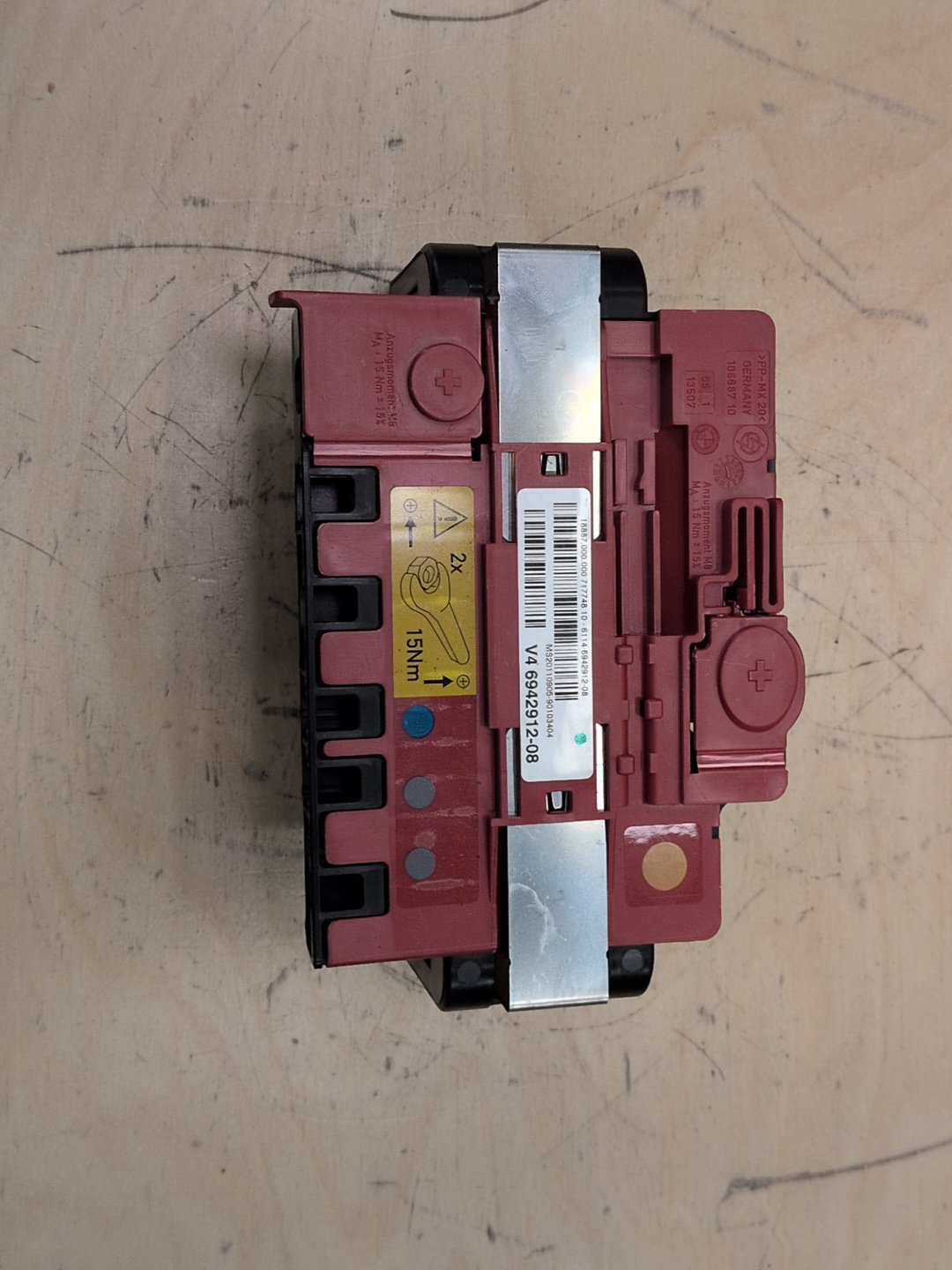 OEM BMW E90 E92 E93 Battery Power Lead Junction Distribution Fuse Box Voltage