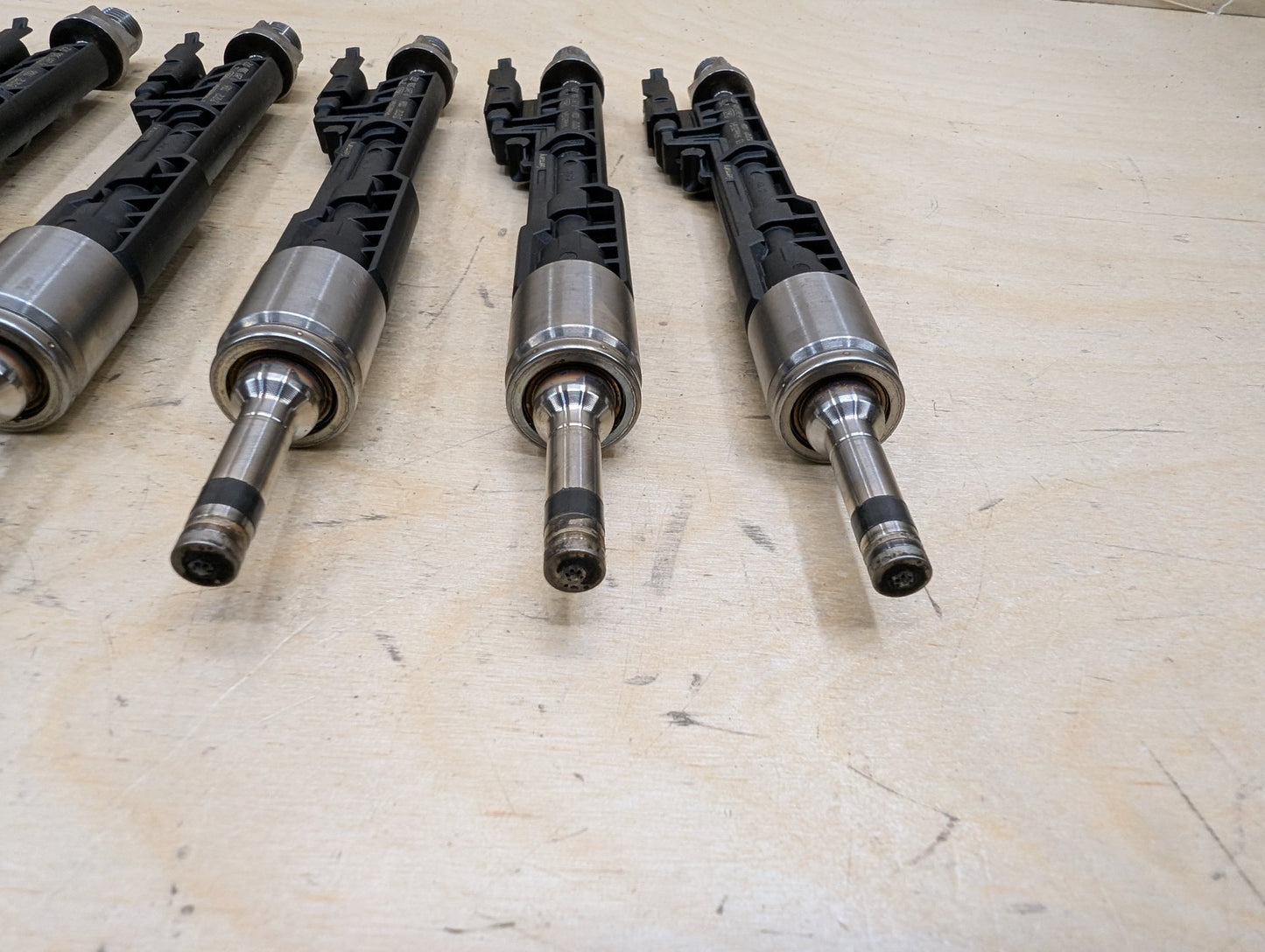 2015-2019 BMW X6 F16 Engine Motor Fuel Injector SET 7639994