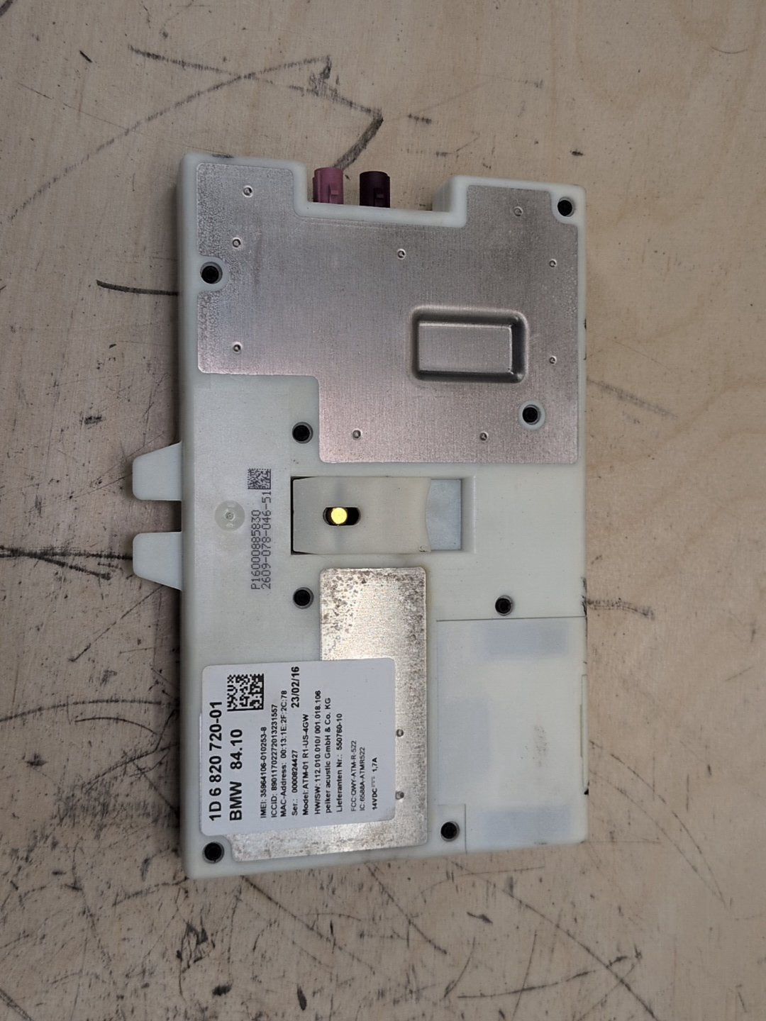2016-2022 BMW 750i G12 Antenna Telematics Control Module 6820720