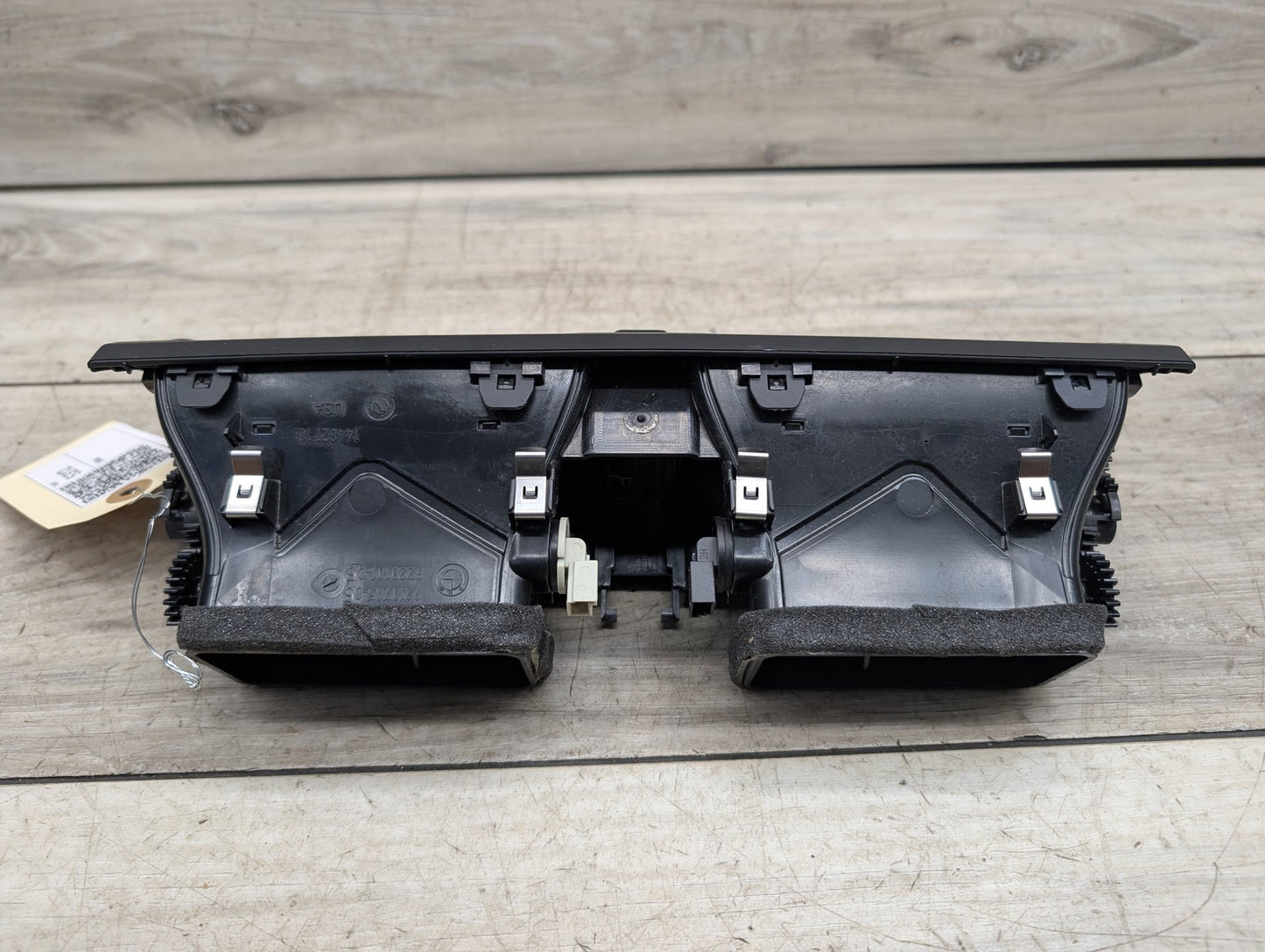 2007-2013 BMW X5 E70 Dashboard Dash Board Middle Center Air Vent 9210705