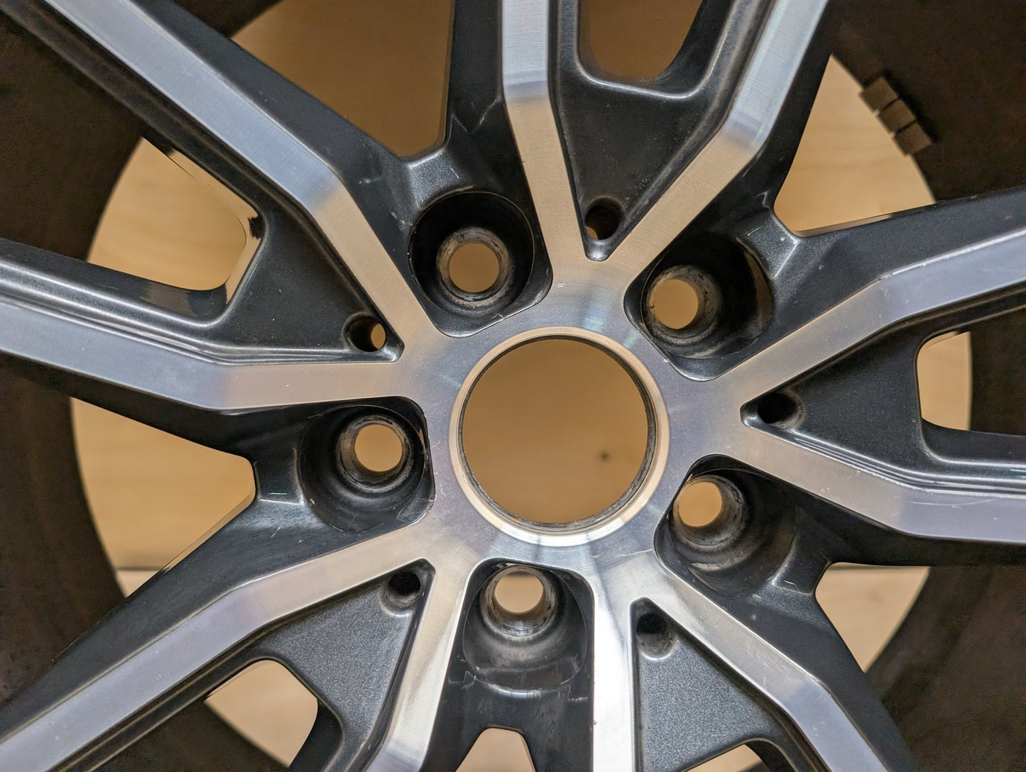 OEM BMW G20 G22 G23 G42 330 M340 FRONT Rim Wheel 18x7.5 ET25 V-spoke Style 780