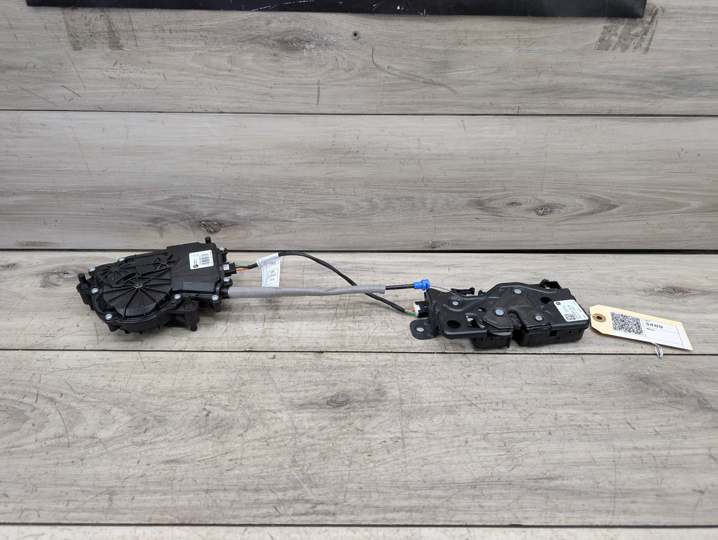 2019-2026 BMW X5 G05 Lower Liftgate Tailgate Lock Latch Actuator SET 7357112