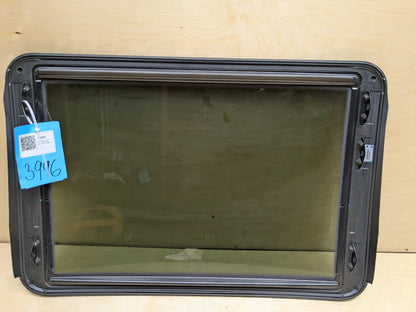 2019 - 2026 BMW 330i G20 Front Sunroof Sun Roof Glass 8737865 B46B20O1