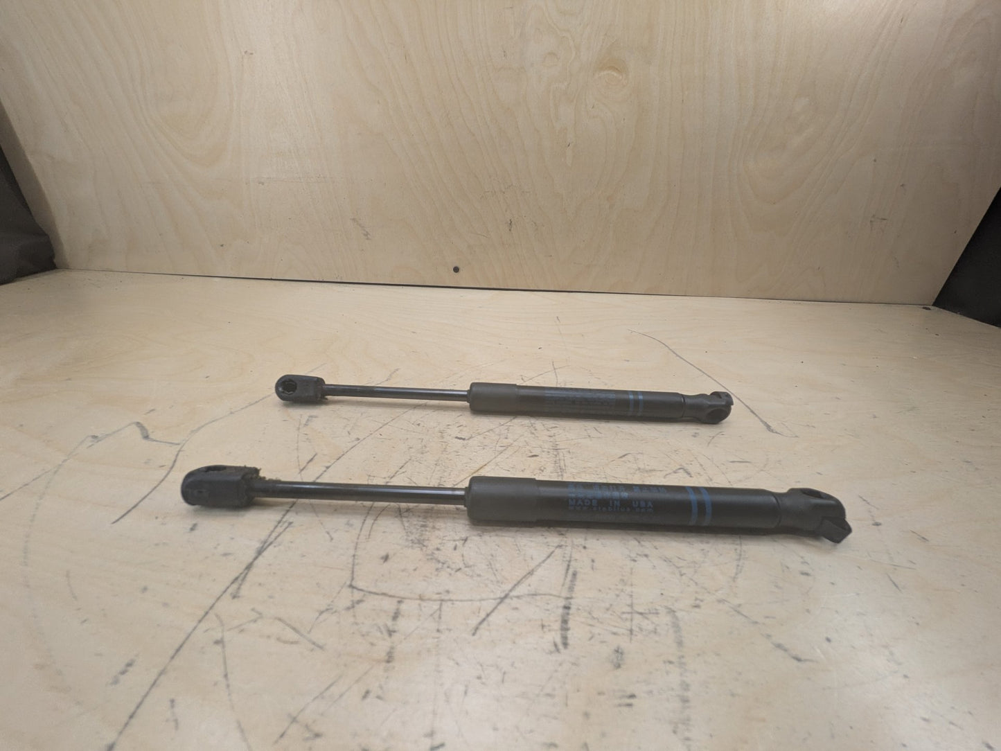 2018-2024 BMW X3 G01 Left Right Hood Bonnet Gas Strut Shock Supports SET 7397493