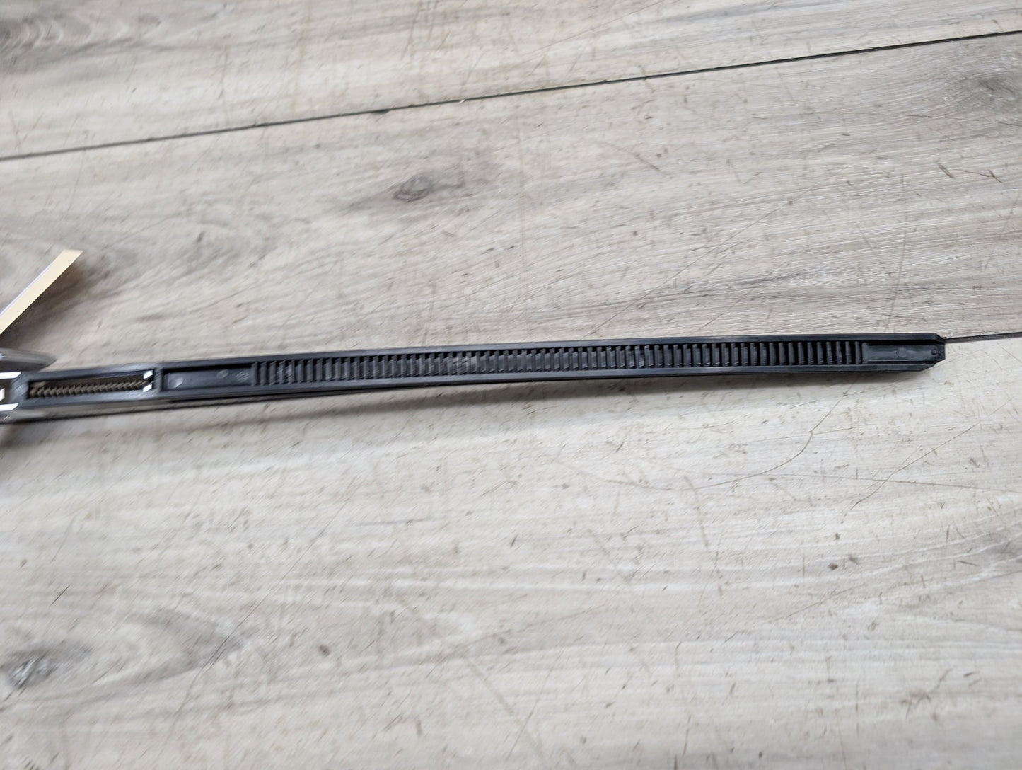 2021-2026 BMW 430i G22 Right Passenger Rear Seat Belt Retractor Extender Arm 7474848