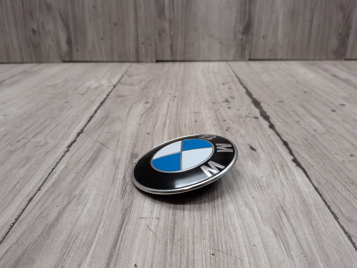 OEM BMW E82 E92 F02 F10 F22 F30 F44 F82 Rear Trunk Lid Round Emblem Logo 82MM