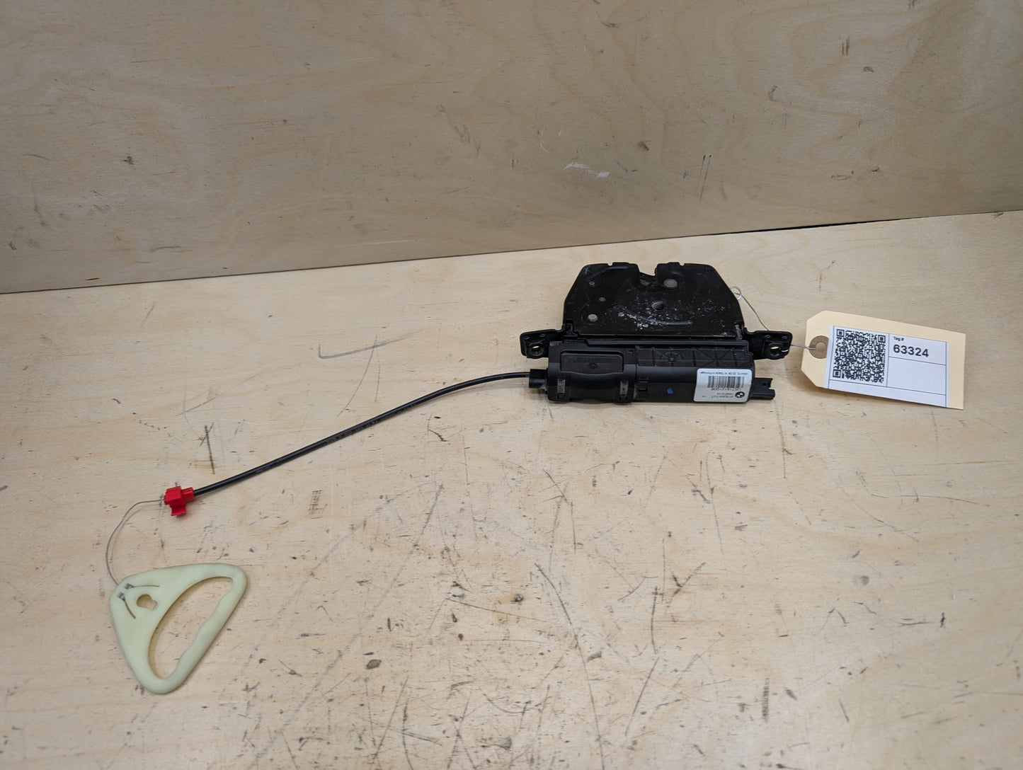 OEM BMW F06 F10 F13 F30 F32 F80 F82 Rear Trunk Lid Latch Lock Opener Actuator