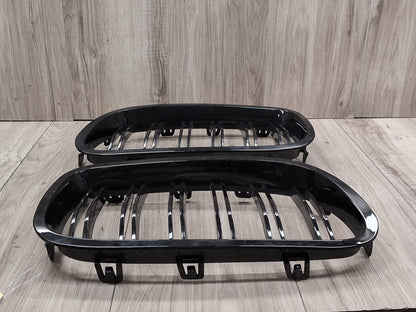 2011 - 2016 BMW 535i F10 Front Left Right Upper Bumper Cover Kidney Grilles SET 7412323 N55B30A