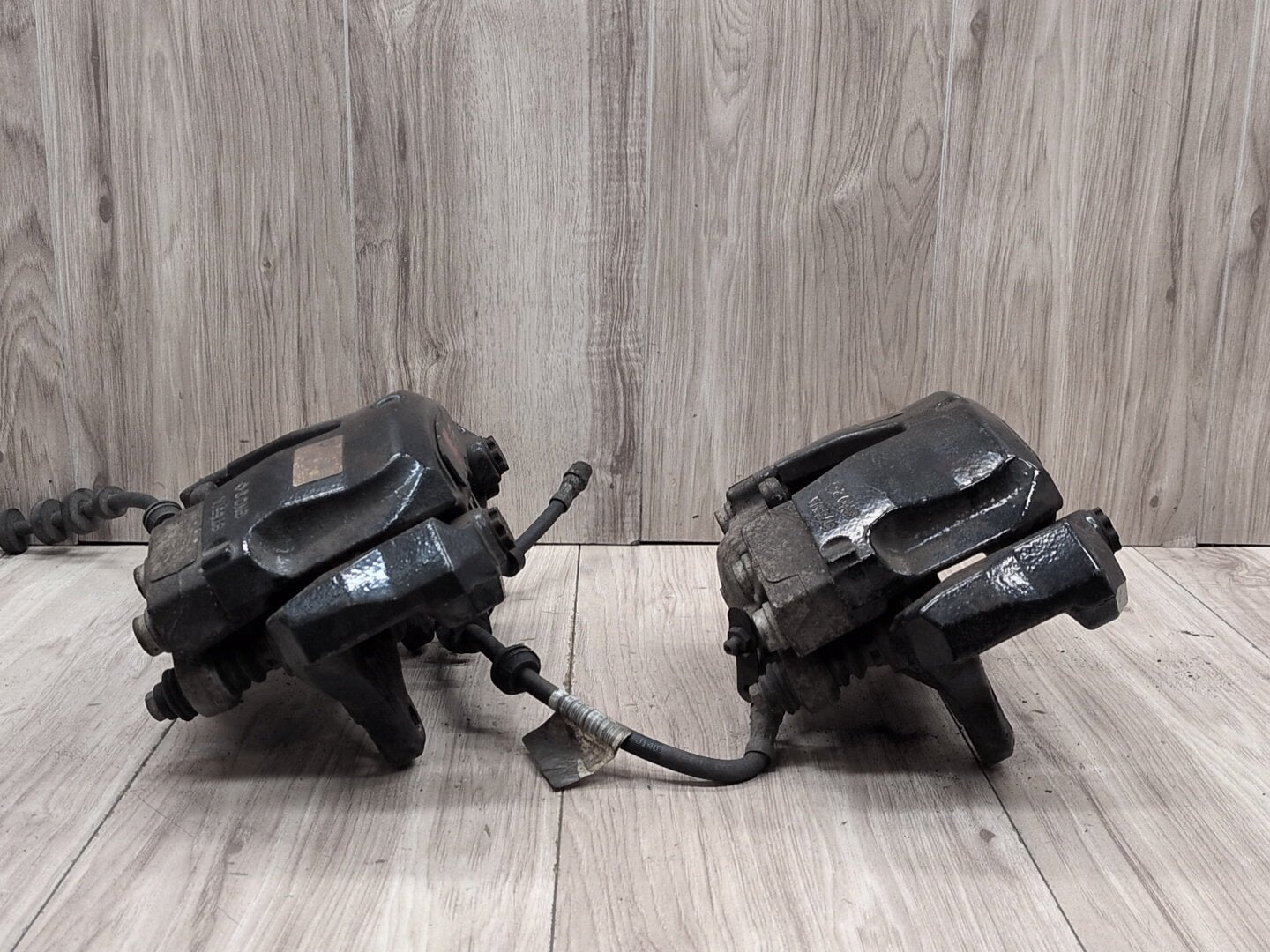 2008 - 2017 Audi S5 8T Front Left Right Brake Caliper SET