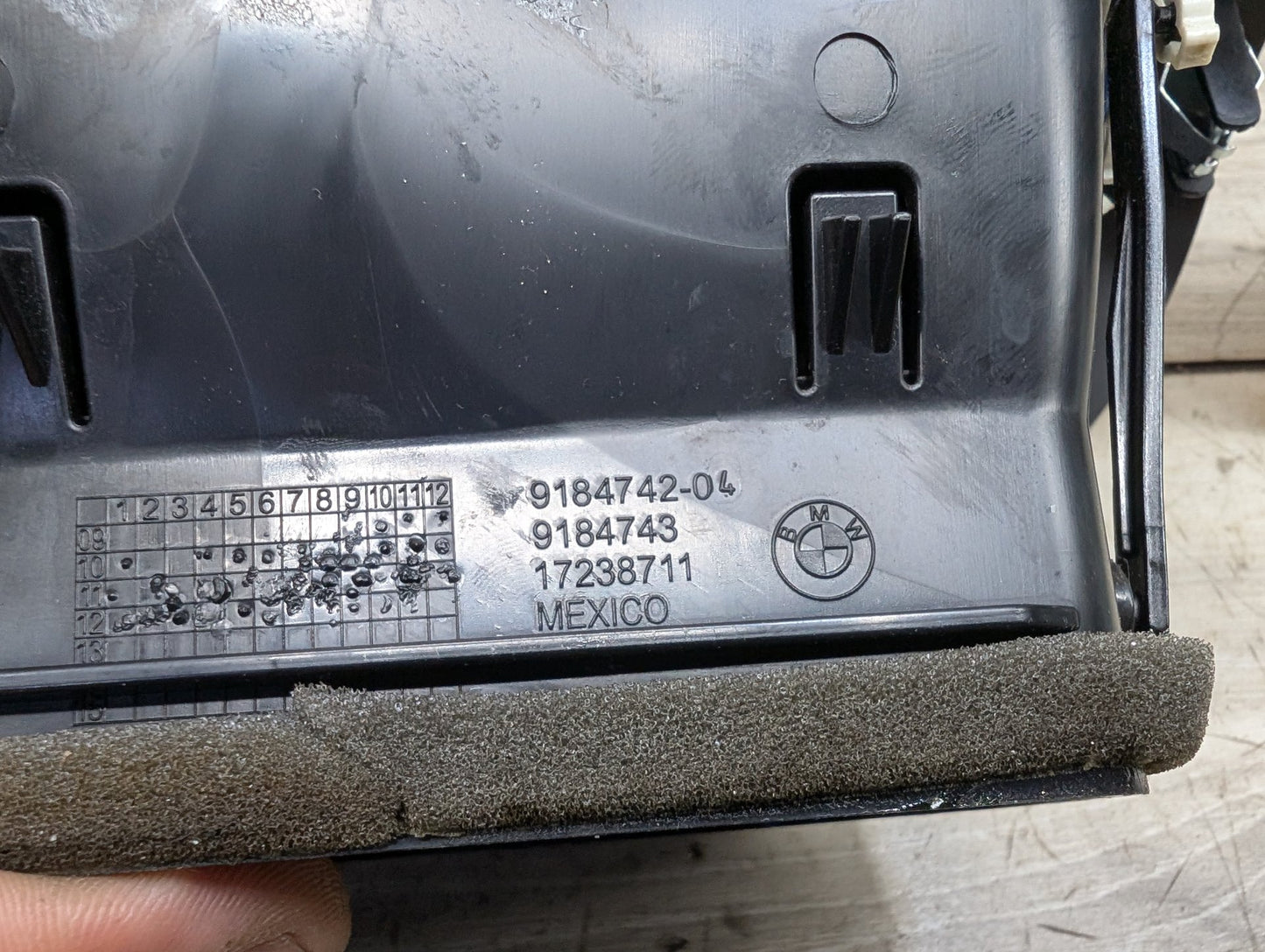 2011 - 2017 BMW X3 F25 Dashboard Dash Board Middle Center Air Vent 9184743 N20B20A