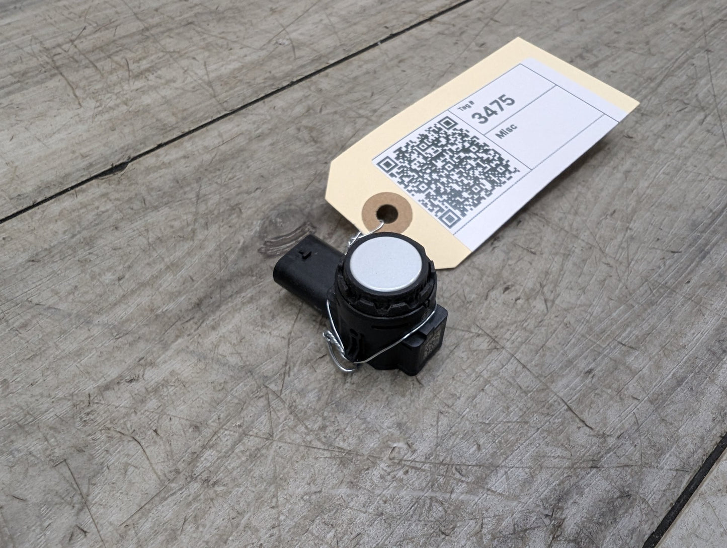 OEM BMW G01* G05* G20 G22 G23 G26 G42 G80 G82 M8 Bumper Parking PDC Sensor WHITE