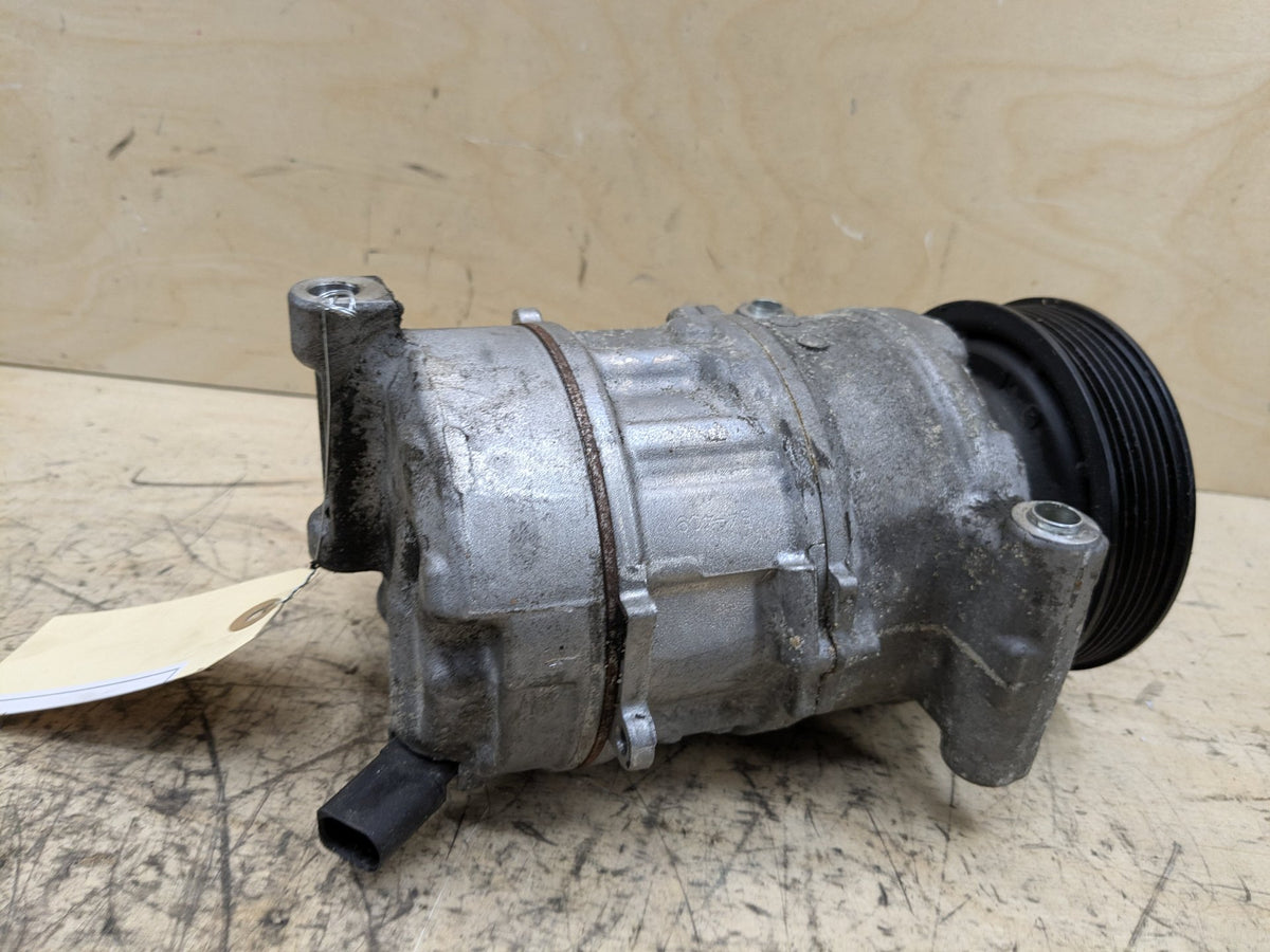 2012-2018 Audi C7 A6 CYNB Engine A/C Compressor Clutch Pump Pulley 4M0820803