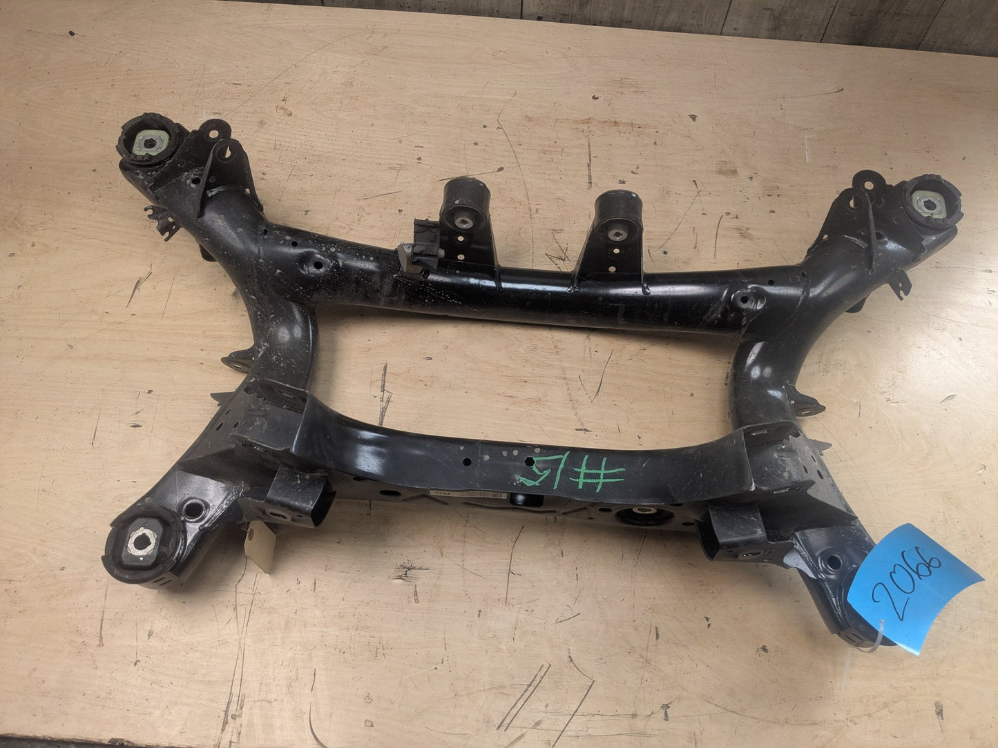 2023 BMW 430i G22- Rear Axle Support Crossmember Subframe PN: 8837906