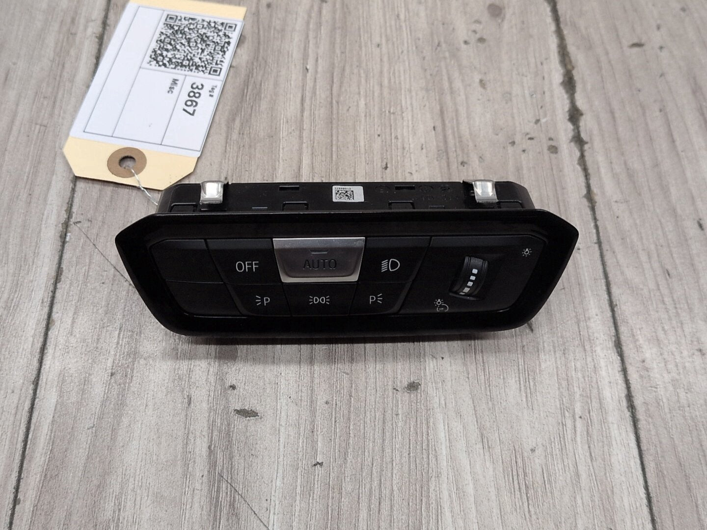 OEM BMW G20 G22 G23 G26 G42 G80 G82 M3 M4 Headlight Control Switch Light Module