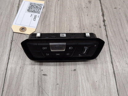 OEM BMW G20 G22 G23 G26 G42 G80 G82 M3 M4 Headlight Control Switch Light Module