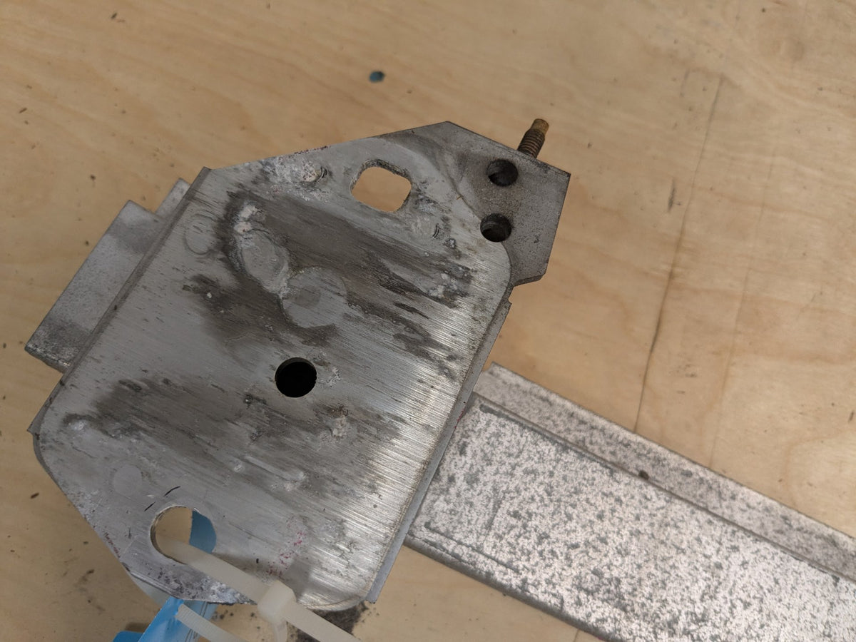 16-19 OEM BMW G11 G12 750 M760 B7 REAR Bumper Reinforcement Impact Crash Rebar