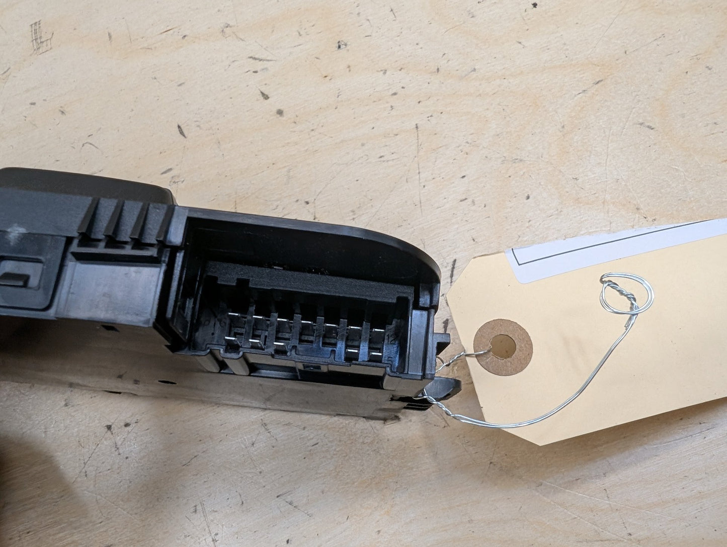 2015-2019 BMW X6 F16 Front Right Passenger Seat Control Switch 9347418