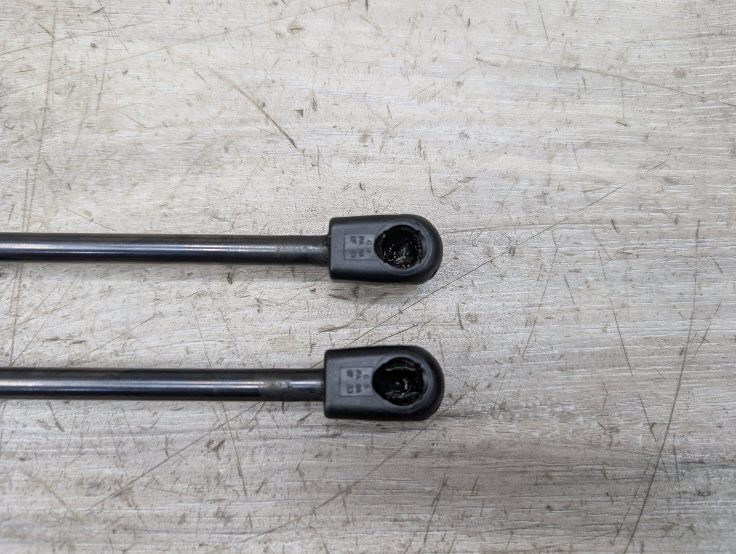 2018 - 2024 BMW X3 G01 Left Right Hood Bonnet Gas Strut Shock Supports SET 7397493 B58B30O1