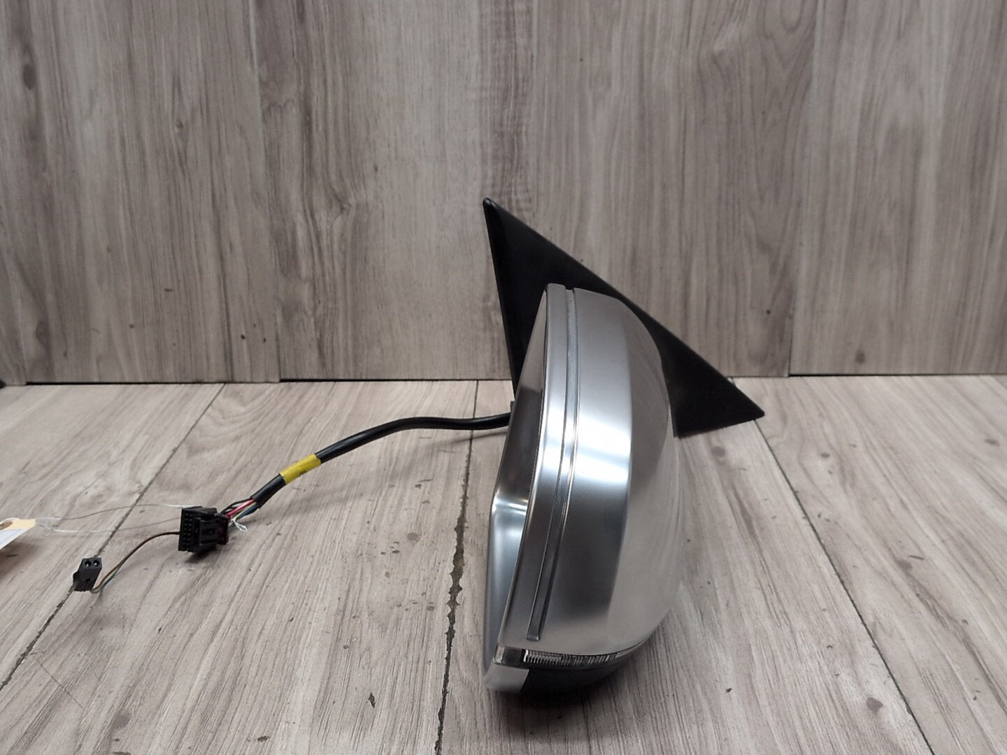 2008 - 2017 Audi S5 8T Front Right Passenger Side Mirror Assembly 8T1857410AK