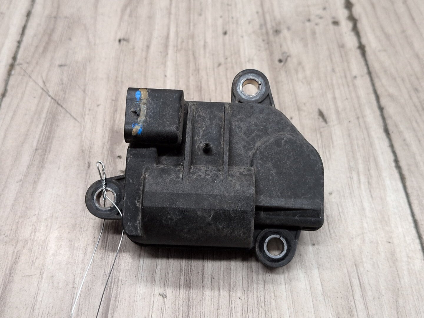 OEM BMW G01 G02 G11 G12 G14 G15 G30 X3 Muffler Exhaust Flap Actuator Drive Motor