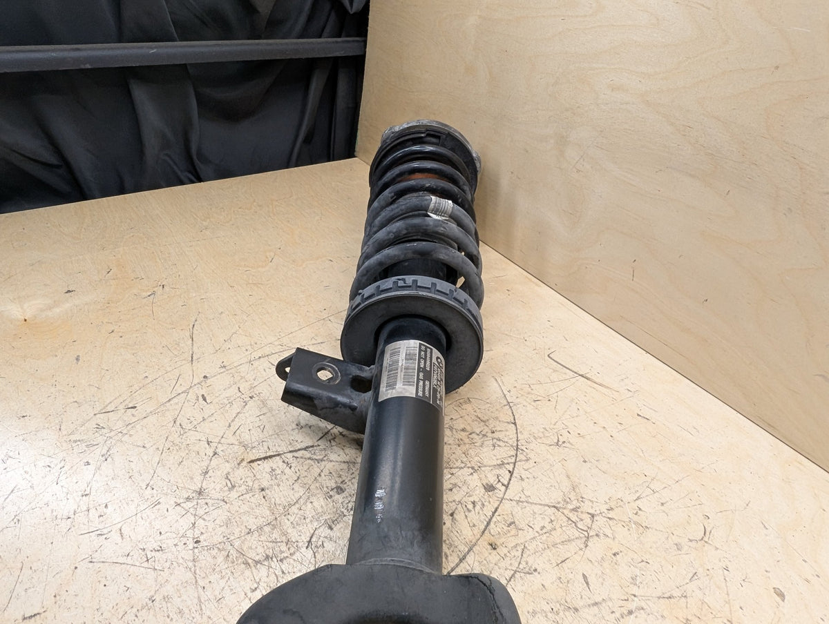 2010-2017 BMW 535i GT xDrive F07 Front Right Passenger Spring Strut Shock Absorber 6798152