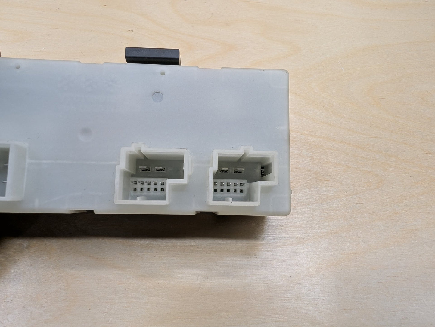 PRE-LCI OEM BMW F90 G01 G12* G20 G30 M5 M8 Trunk Tailgate Decklid Control Module
