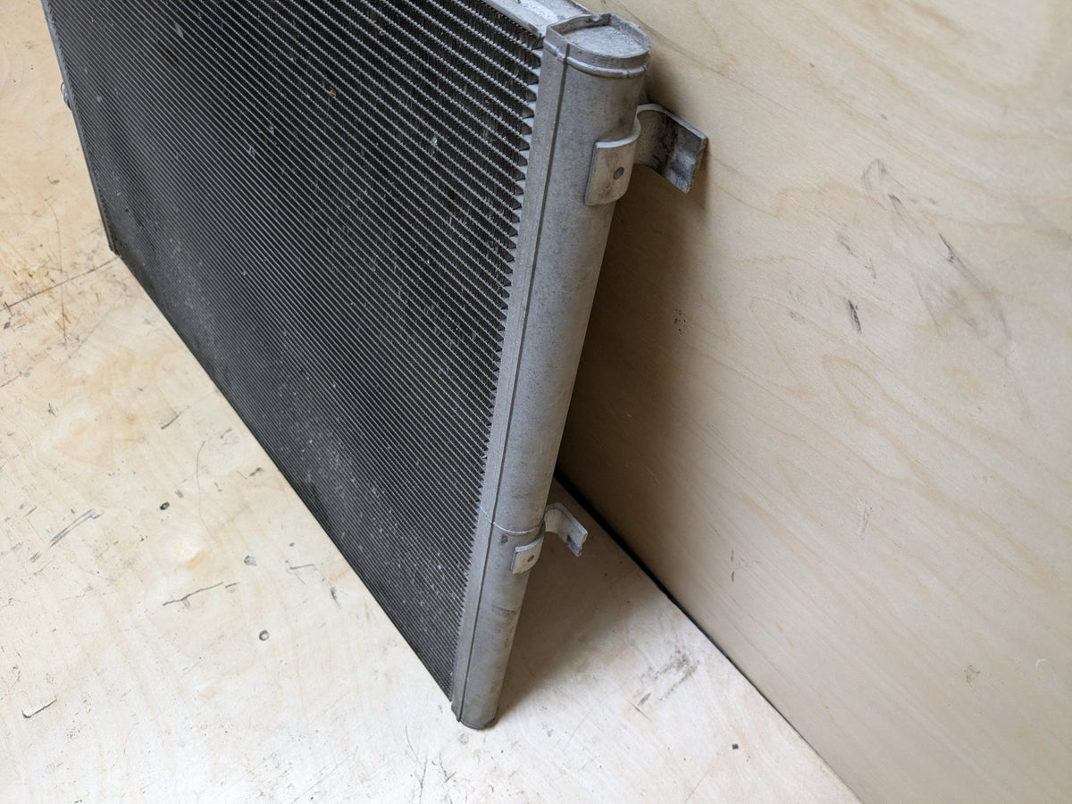 2016-2019 BMW 740i G12 Cooling Condenser 8664919 OEM