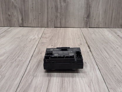 15-18 OEM Audi Q3 Front Right Passenger Side Door Window Control Module
