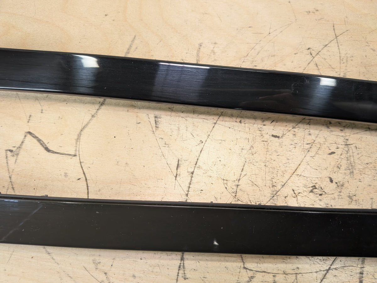 2019-2026 BMW X5 G05 Front Left Right Side Windshield Drip Trim Molding SET 7463527 OEM