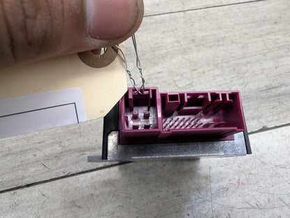 OEM BMW E70 E82 E90 E92 E93 N54 N55 Helbako Fuel Pump Relay Control Module EKPM3