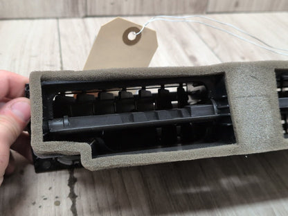 2008 - 2017 Audi S5 8T Dashboard Dash Board Middle Center Air Vent 8T1820951E