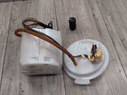 2019 - 2026 BMW X5 G05 Fuel Gas Tank Sending Unit Assembly 9468619 N63B44M3
