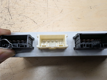 OEM BMW F10 F07 F01 F02 F25 F26 Trunk Lid Tailgate Lift Control Unit Module