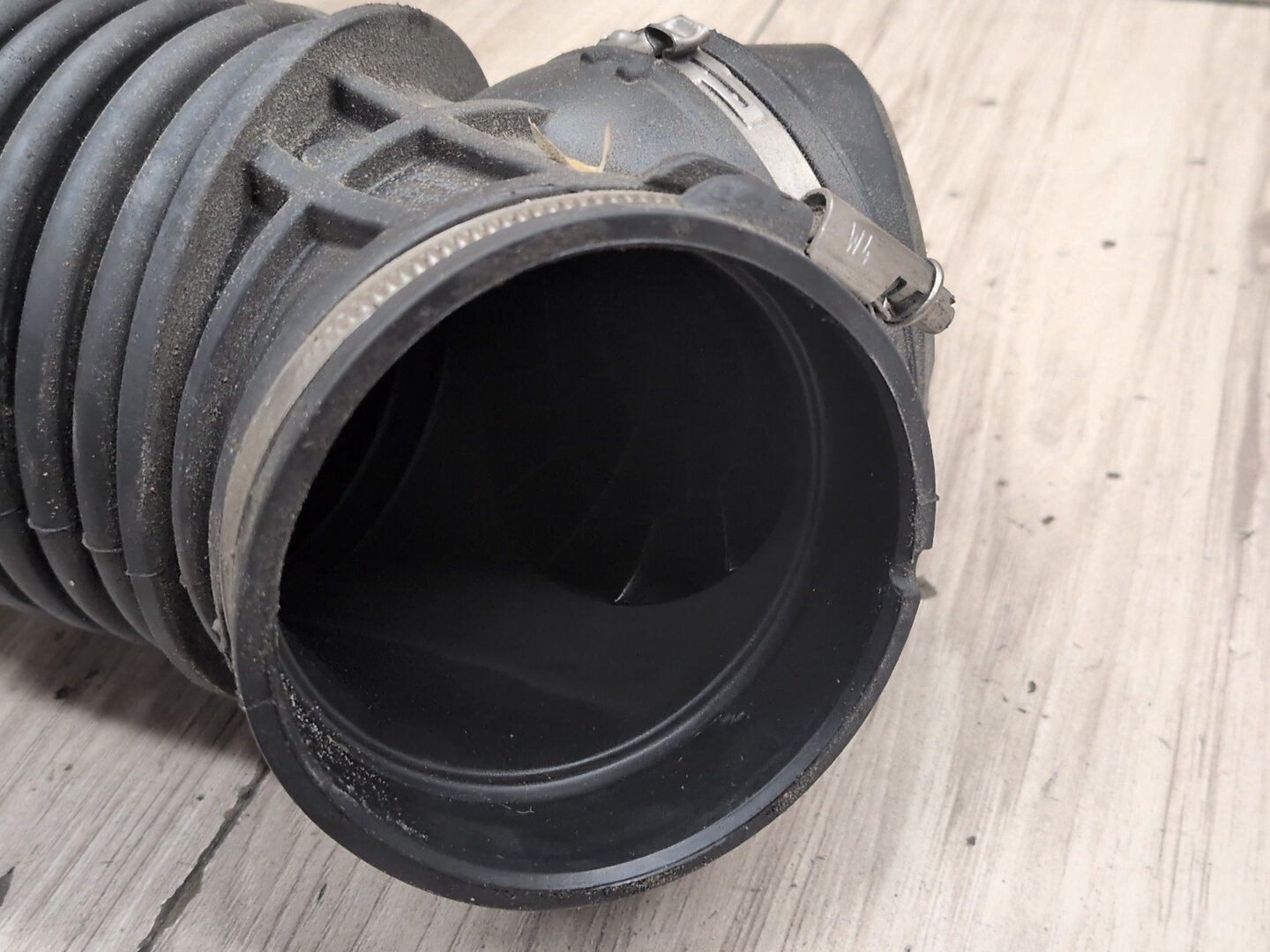 OEM BMW G20 G22 G23 G26 M340 M440 Engine B58 Filtered Air Intake Pipe Resonator