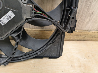 2014-2020 BMW 435i F32 Radiator Fan Shroud Housing w/ Motor 8641964