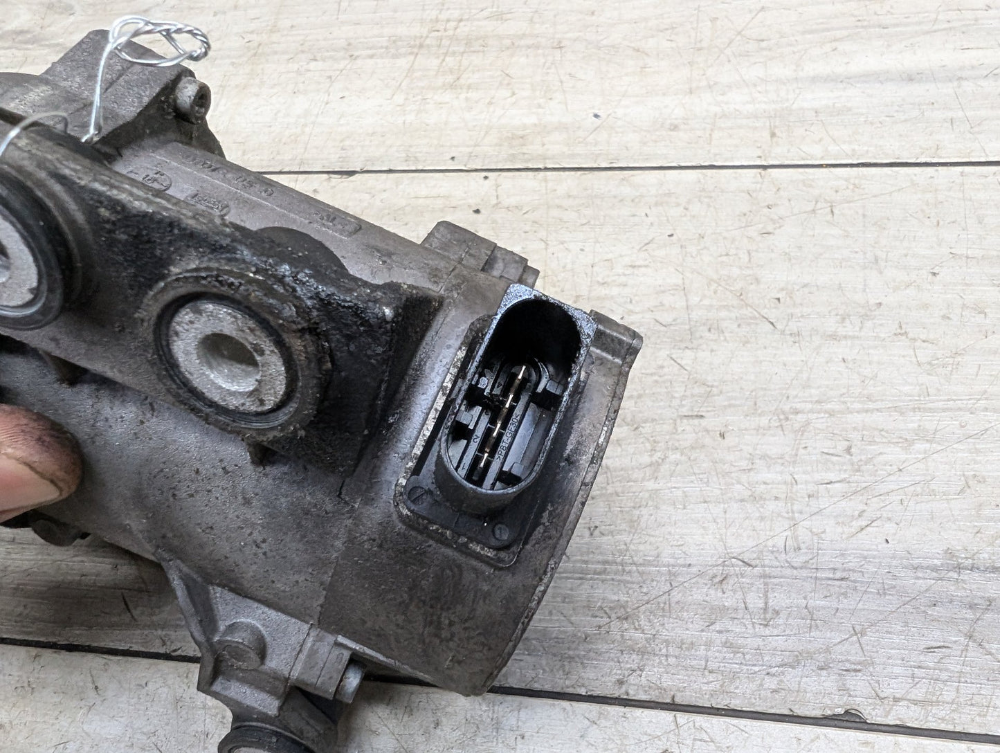 OEM BMW E70 E82 E84 E88 E90 E92 E93 Engine N51 N52 Auxiliary Electric Water Pump