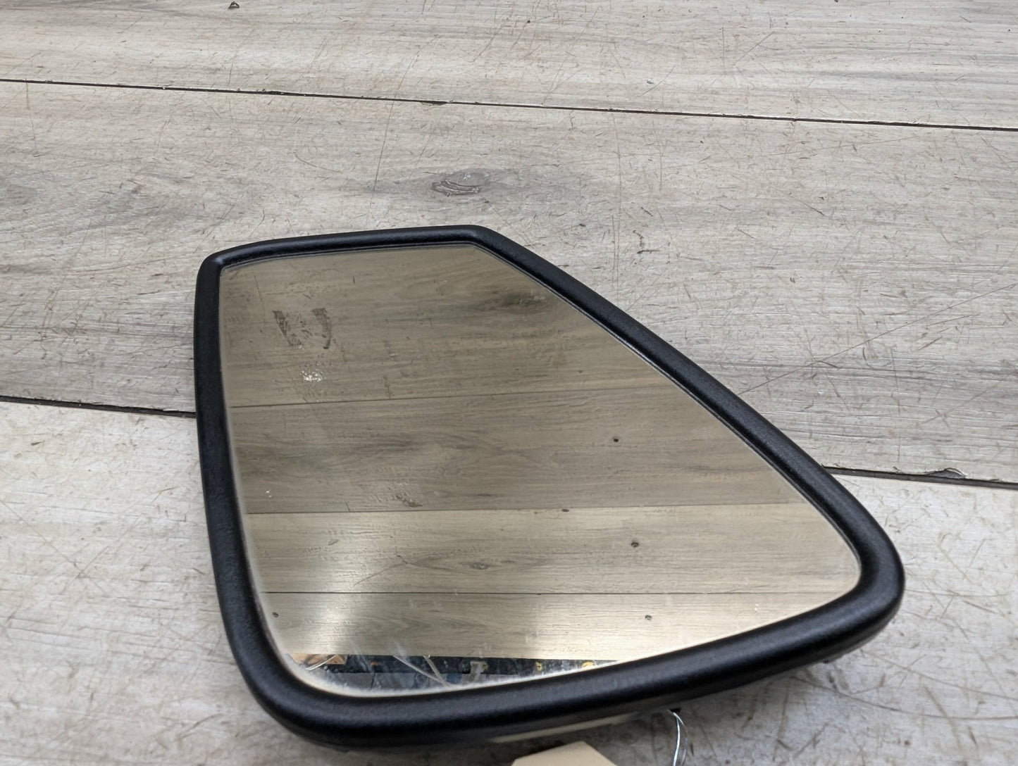 2011-2016 BMW 535i F10 Front Left Driver Side Mirror Glass 7228611