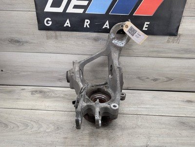 2009-2017 Audi Q5 8R Rear Right Passenger Spindle Knuckle w/ Bearing 8R0505432F