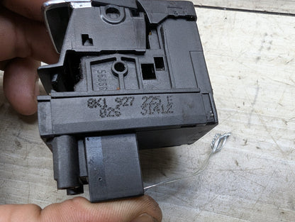 2008 - 2017 Audi S5 8T Emergency Parking Brake Switch 8K1927225E