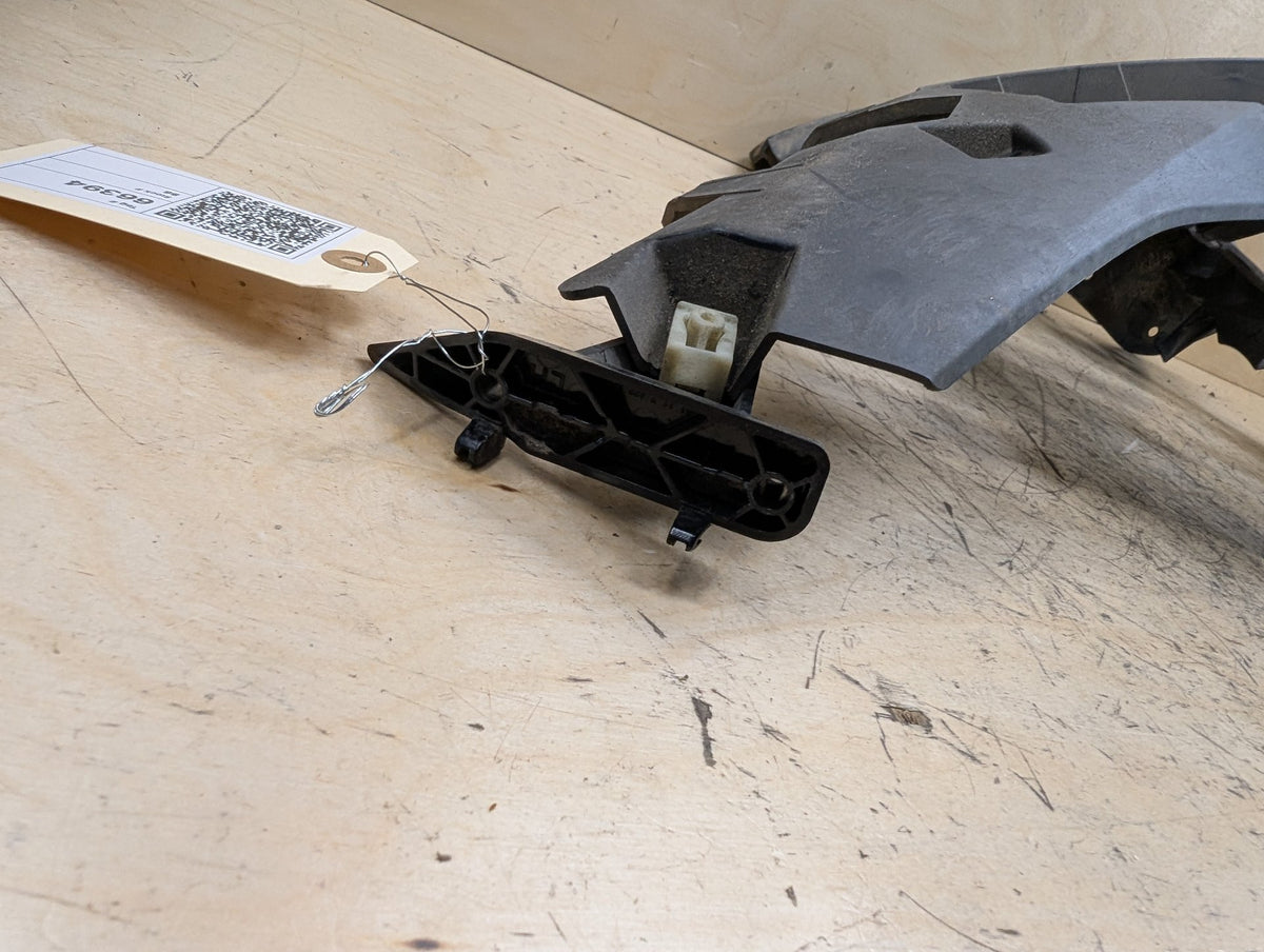 2019-2026 BMW 330i G20 Front Left Driver Fender Bracket 7422247 OEM