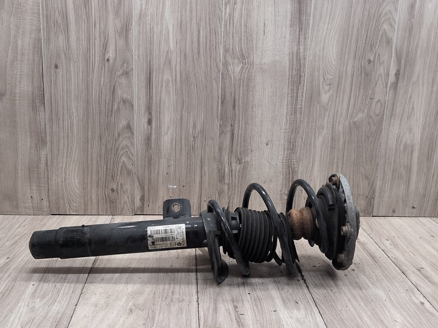2014-2020 BMW 435i F32 - Front Left or Right Spring Strut Shock Absorber PN: 6873755