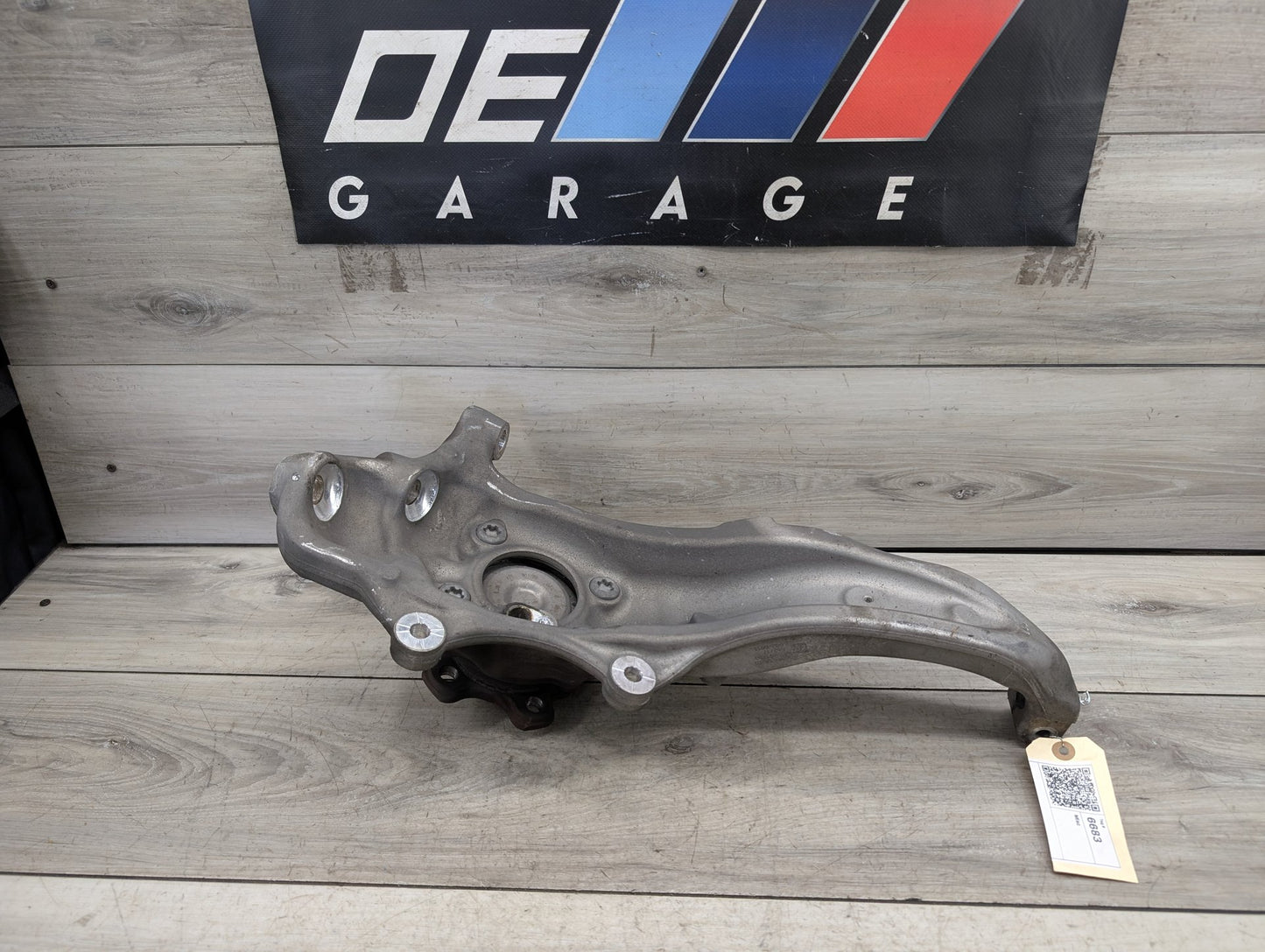 OEM BMW G30 G15 G16 530 540 RWD Front Right Hub Spindle Knuckle Wheel Bearing