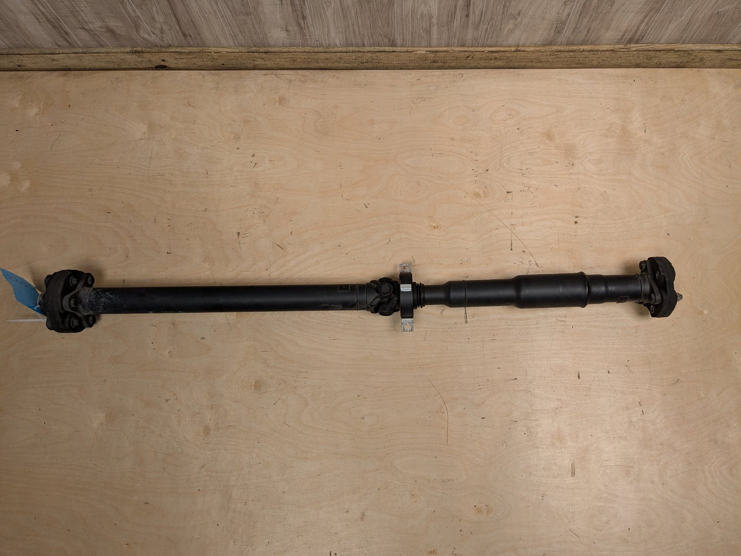 18-20 OEM BMW G30 M550 AWD Rear Drive Shaft Driveshaft Propeller