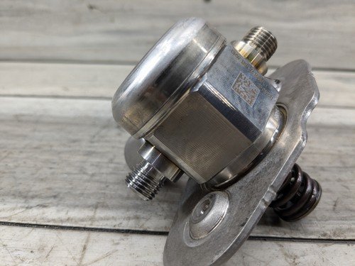 16-20 OEM BMW F39 F48 X1 X2 Engine B46 HPFP High Pressure Fuel Pump