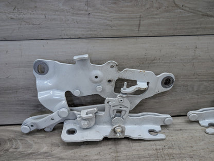 2015 BMW 528i F10 Hood Bonnet Hinges SET 7249888 N20B20O0