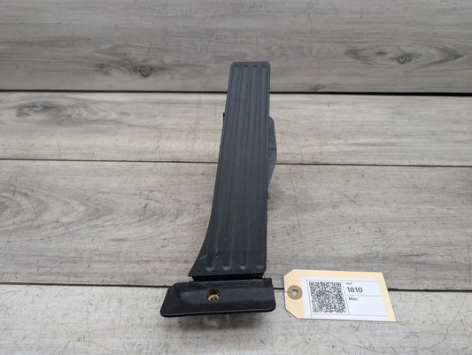 2021-2026 BMW 430i G22 Gas Accelarator Pedal 6889822