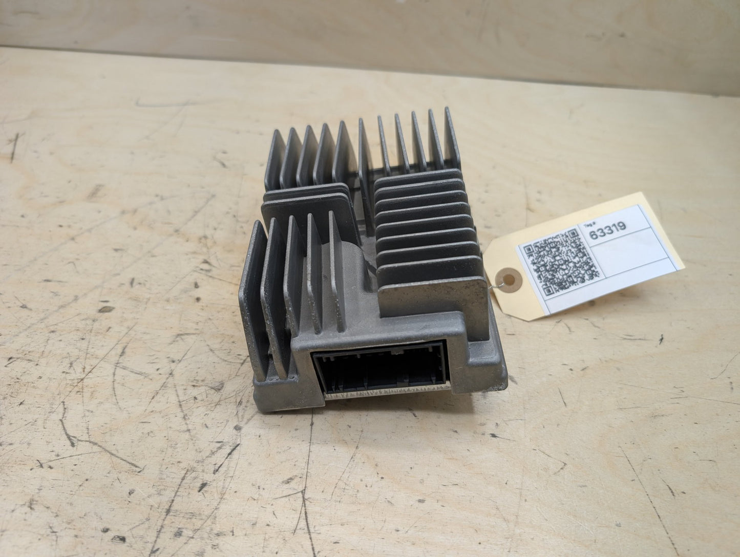 2012-2018 BMW 320i F30 Stereo Audio Amp Amplifier 9334716
