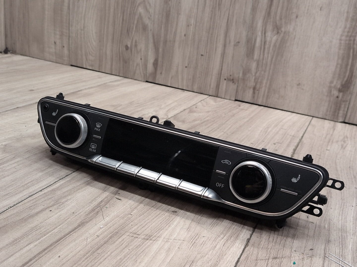 2018-2023 Audi S4 B9 Front AC Heater Climate Control Switch 8W0820043T